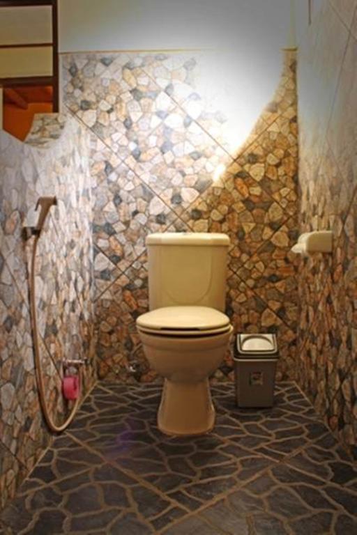 Guru Ratna Apartment Munduk  Ruang foto