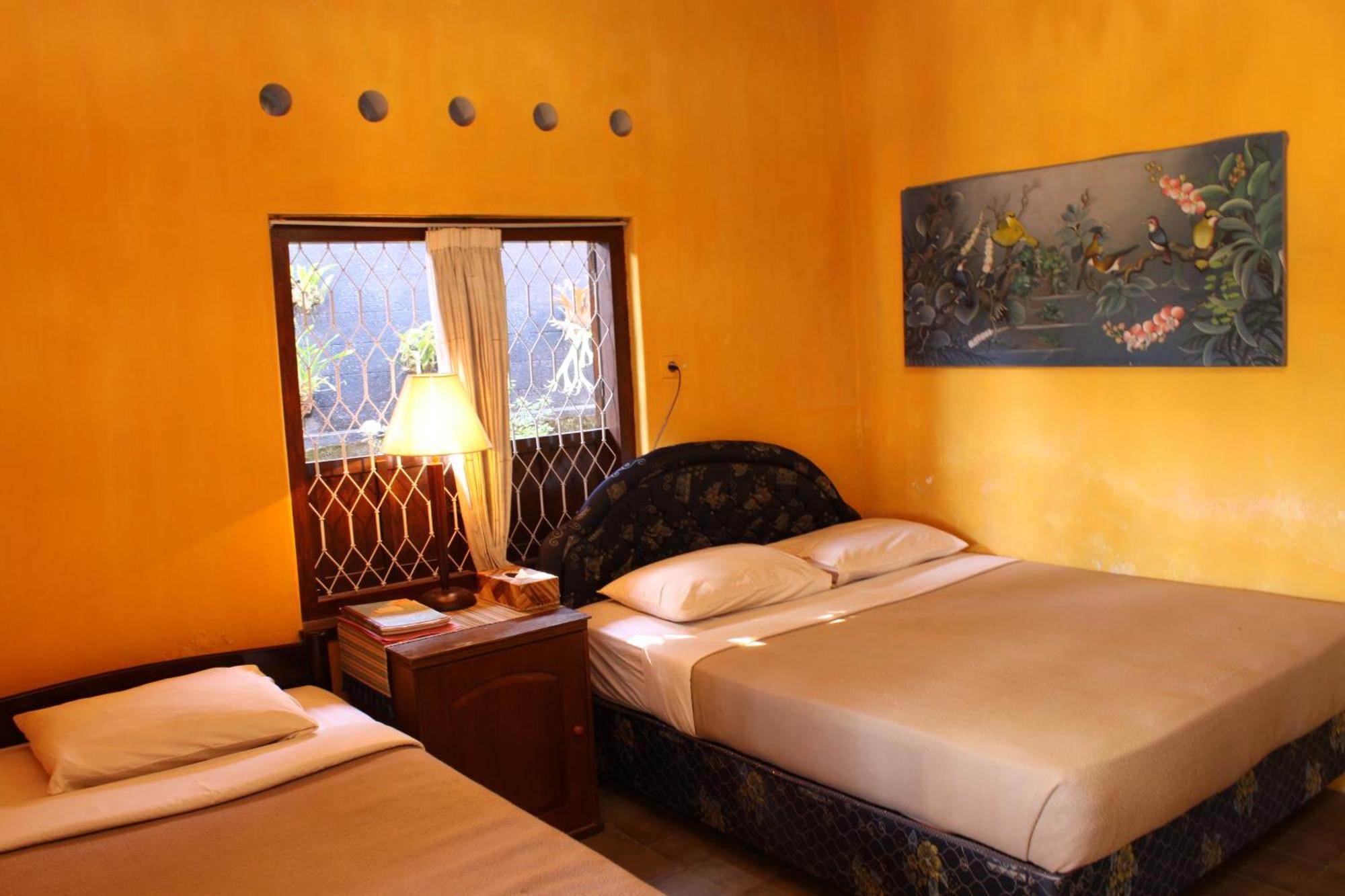 Guru Ratna Apartment Munduk  Bagian luar foto