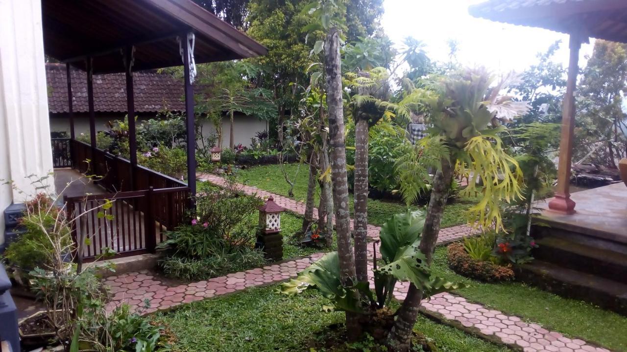 Guru Ratna Apartment Munduk  Bagian luar foto